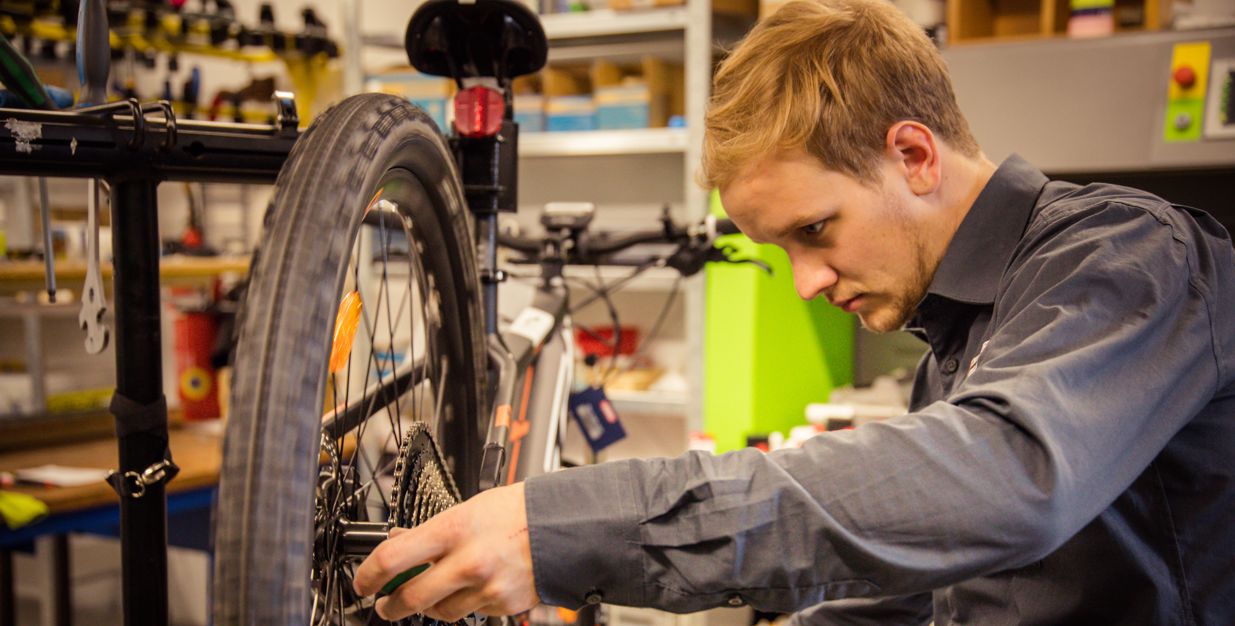 Bikeservice in der Bikewerkstatt bei Sport Kendlbacher